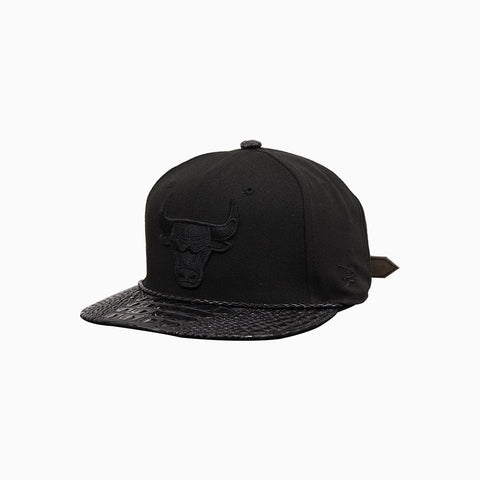 breyers-buck-50-chicago-bulls-hat-with-leather-visor-breyers-tcbh-black